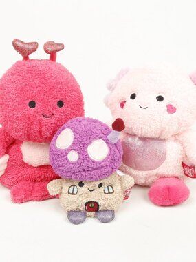 3 Bum Bumz Russ SweetBumz Valentine Lillian Shrimp Amy Axoloti Mushroom Cottage